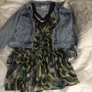 Kimchi Blue v-neck dress